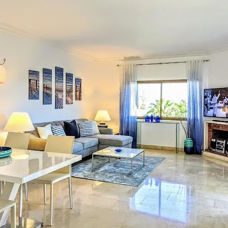 Coral Apartmán Marbella