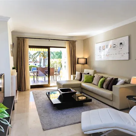 Coral 4*